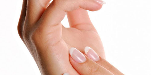 Алайв Мултивитамини за коса кожа и нокти 60 капсули от Nature`s Way на супер цена заздравява ноктите