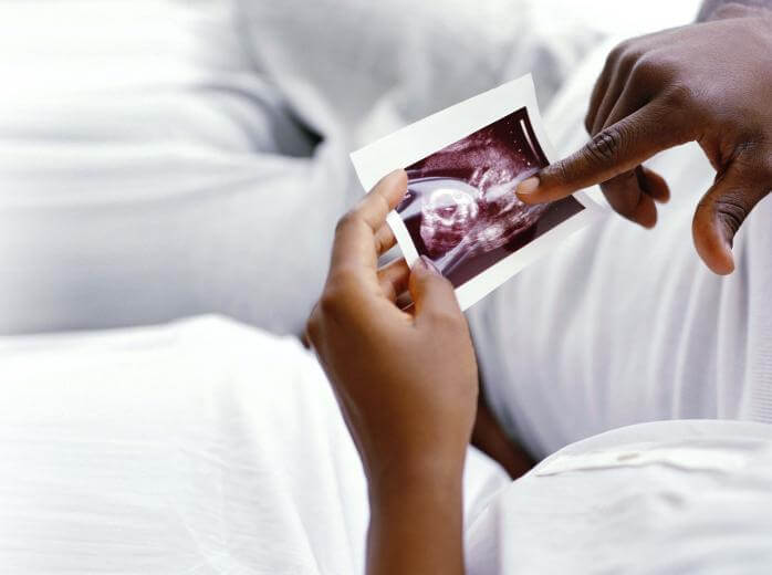 Vitamin Code Raw Prenatal от Garden of Life съдържа важни витамини и минерали за правилното развитие и растеж на нероденото бебе и за доброто здраве на бъдещата майка.