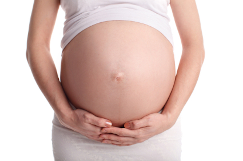 Vitamin Code Raw Prenatal капсули поддържа бременността и развитието на плода.