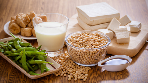 Soya & Calcium (Соя и Калций) 120 капсули на уникална цена от Sanct Bernhard съдържа естествени естрогено-подобни съединения.