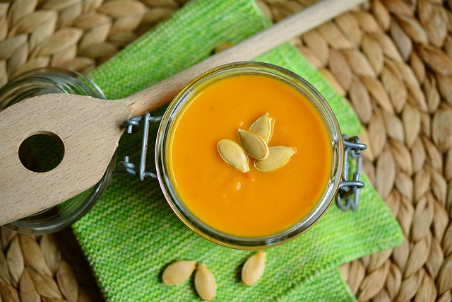 Pumpkin Seed Oil 500 мг 180 гел-капсули на ниска цена от Double Wood помага за поддържането на здрава сърдечно-съдова система.