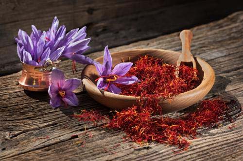 Saffron Extract 88,5 мг 210 капсули на топ цена от Double Wood подпомага контрола на теглото